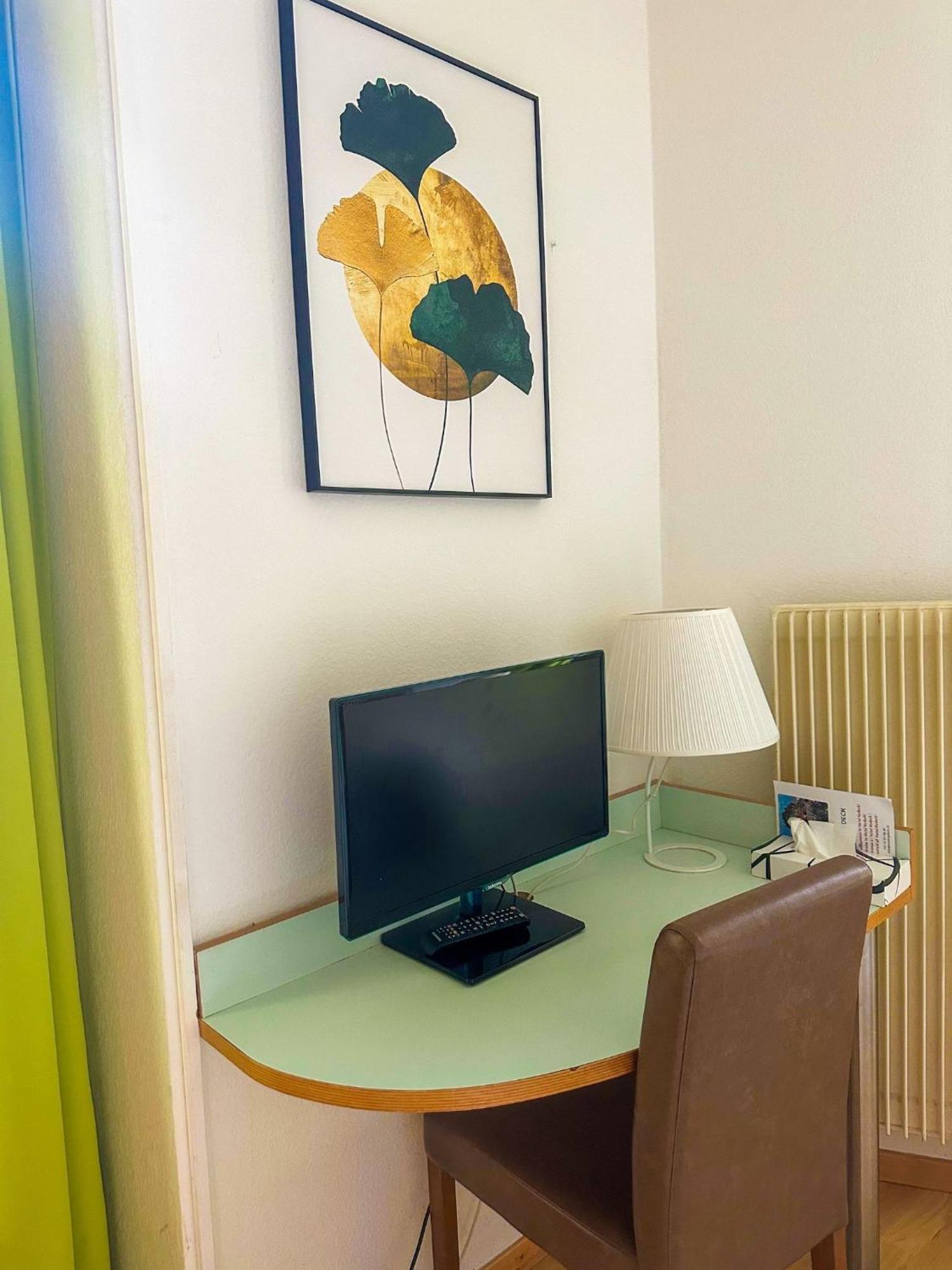 Nydeck Hotel 3*